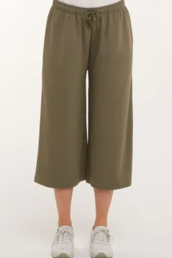 Elliana capri